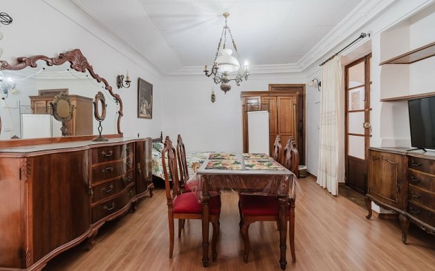 Resale - Villa - Orihuela