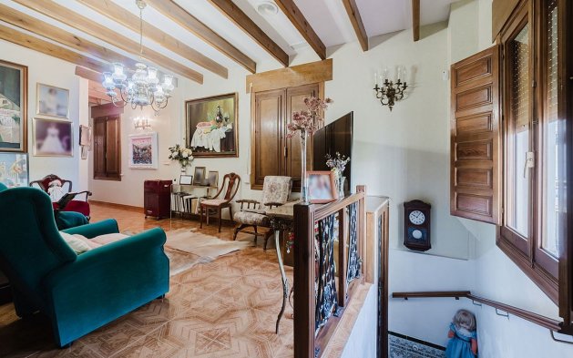 Resale - Villa - Orihuela