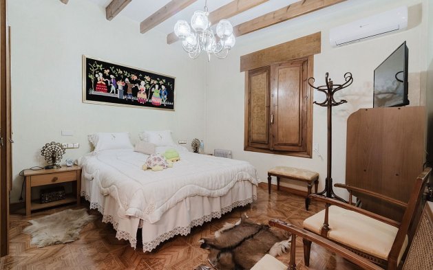 Resale - Villa - Orihuela