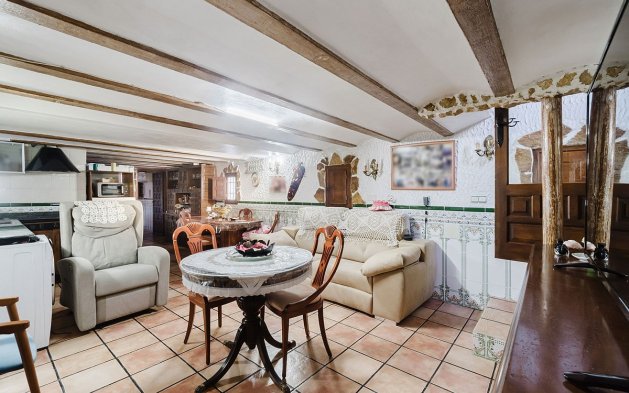 Resale - Villa - Orihuela