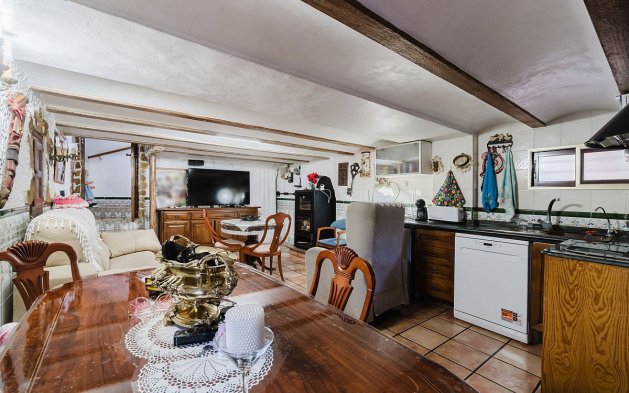 Resale - Villa - Orihuela