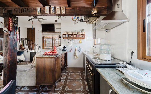 Resale - Villa - Orihuela