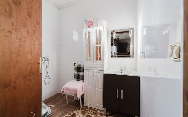 Resale - Villa - Orihuela