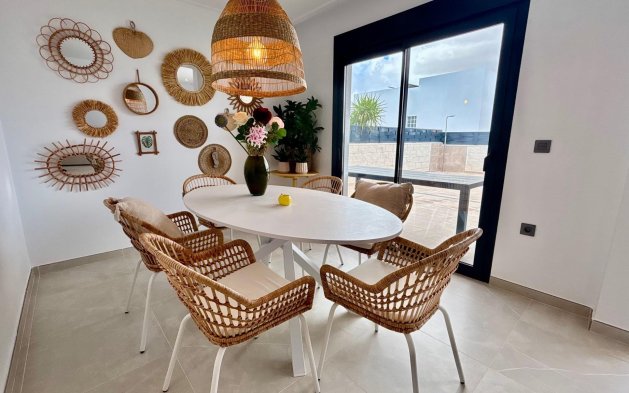 Resale - Villa - Benijofar - Pueblo 4