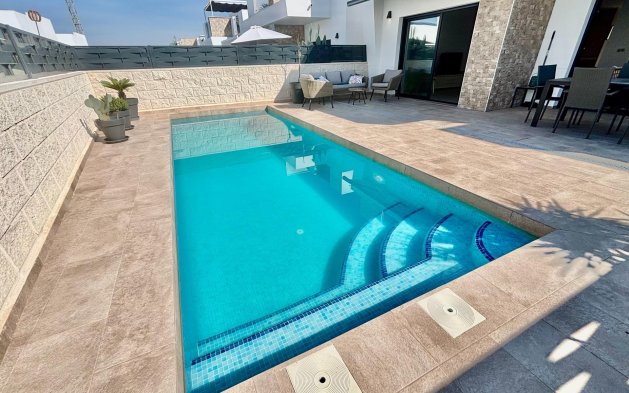 Resale - Villa - Benijofar - Pueblo 4