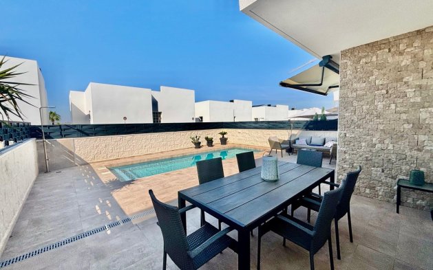 Resale - Villa - Benijofar - Pueblo 4