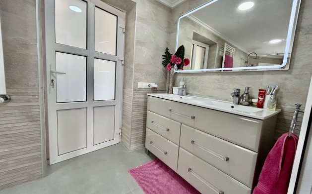 Resale - Villa - Orihuela Costa - Cabo Roig