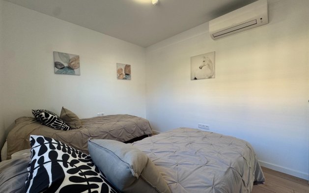 Resale - Apartment / flat - Pilar de la Horadada - RioMar