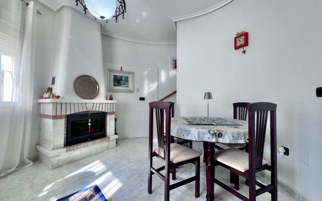 Resale - Villa - Orihuela Costa - La Zenia