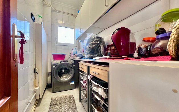 Resale - Villa - Orihuela Costa - La Zenia