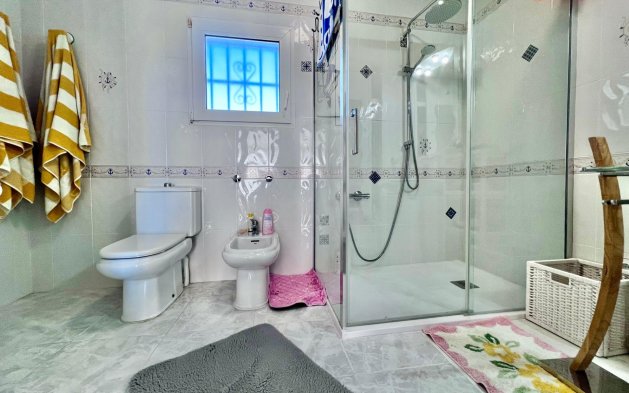 Resale - Villa - Orihuela Costa - La Zenia