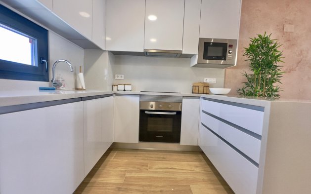 Resale - Bungalow - Torrevieja - Los balcones