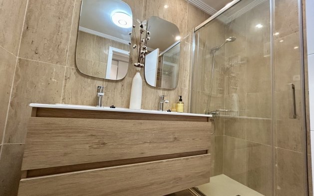 Odsprzedaż - Mieszkanie w bloku - Los Alcázares