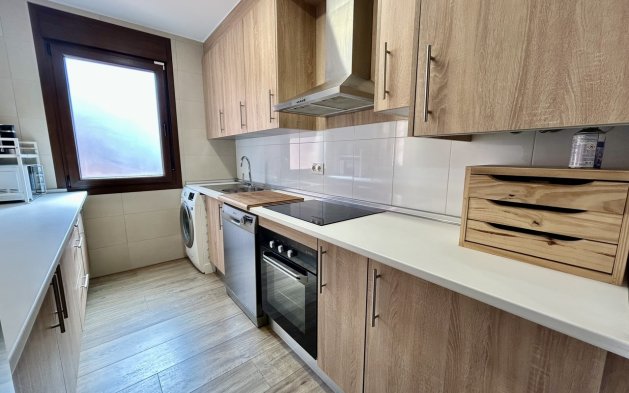 Odsprzedaż - Mieszkanie w bloku - Los Alcázares