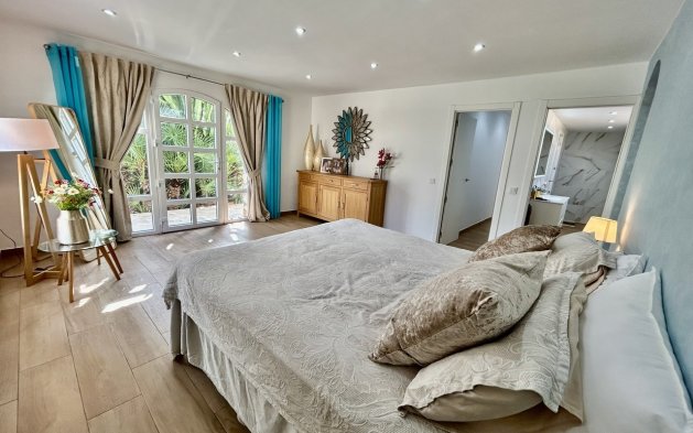 Resale - Villa - Orihuela Costa - Cabo Roig