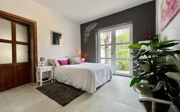 Resale - Villa - Orihuela Costa - Cabo Roig