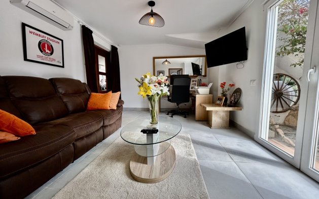 Resale - Villa - Orihuela Costa - Cabo Roig