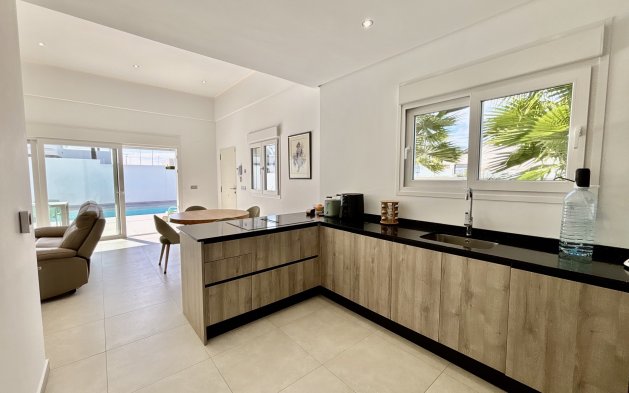 New Build - Villa - Benijofar