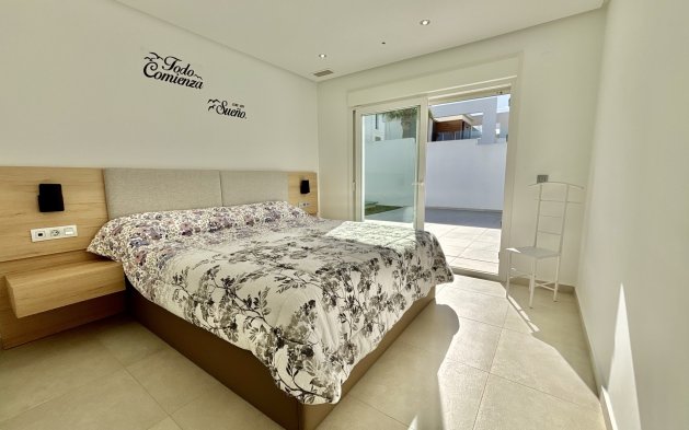 New Build - Villa - Benijofar