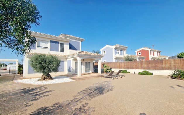 Nybygg - Villa - Purias